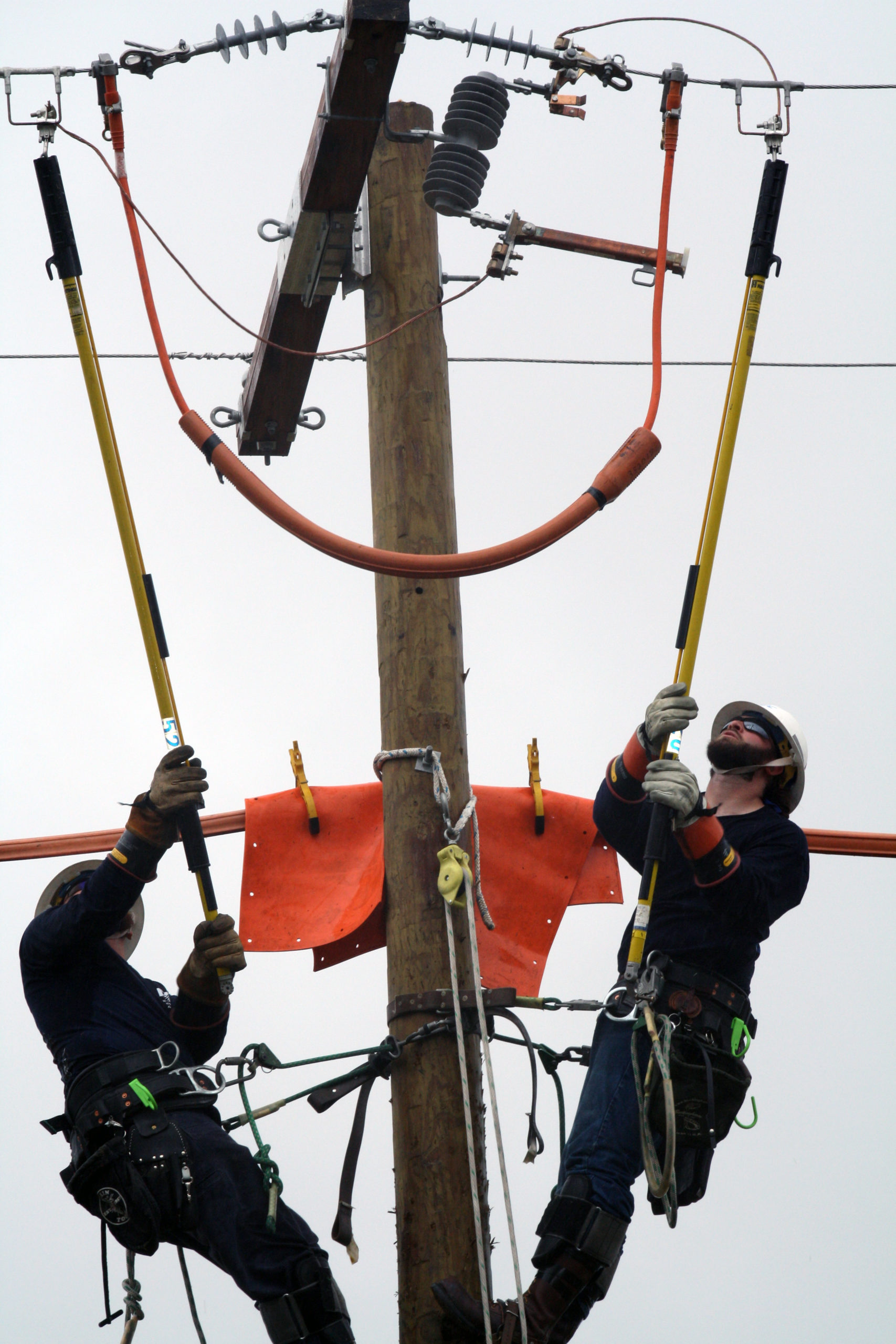 Delaware Electric Co-op lineworkers doing their thing.